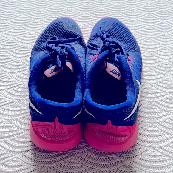 🌸 Nike Free 5.0 Hyper Pink + Jade Sneakers - Picture 3 of 10